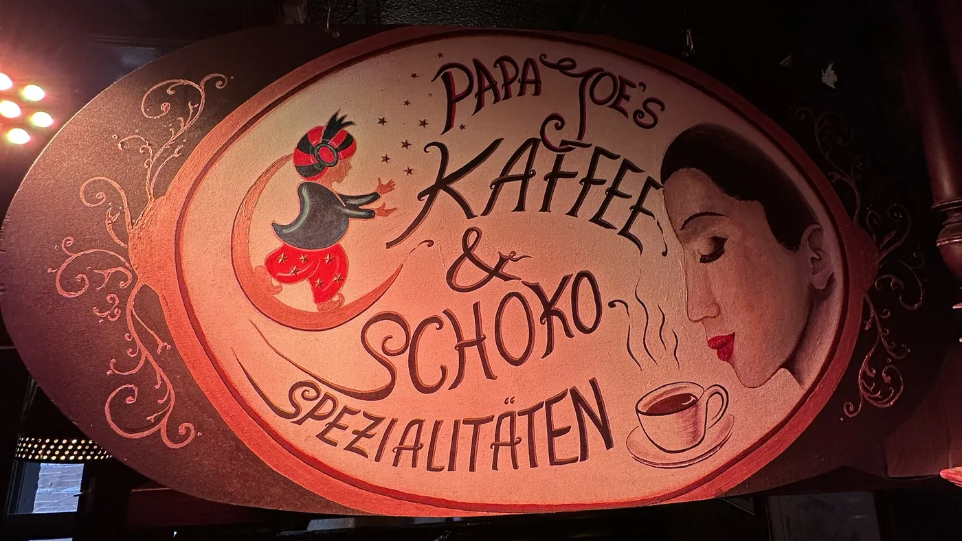 Papa Joe's Klimperkasten — Interieur
